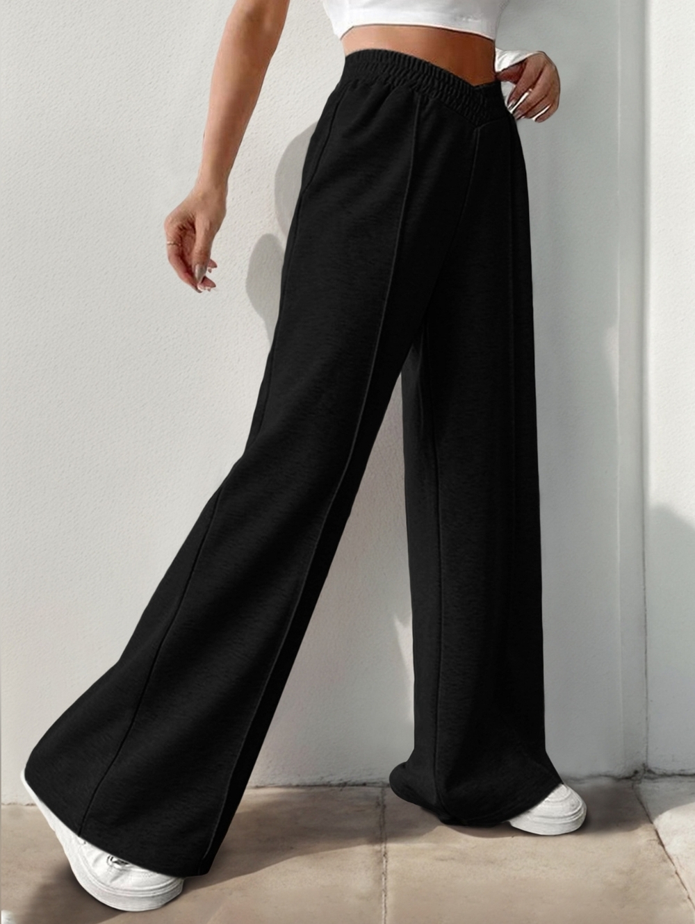 Black Wide-Leg Knit Pants- Women - Picture 4 of 7